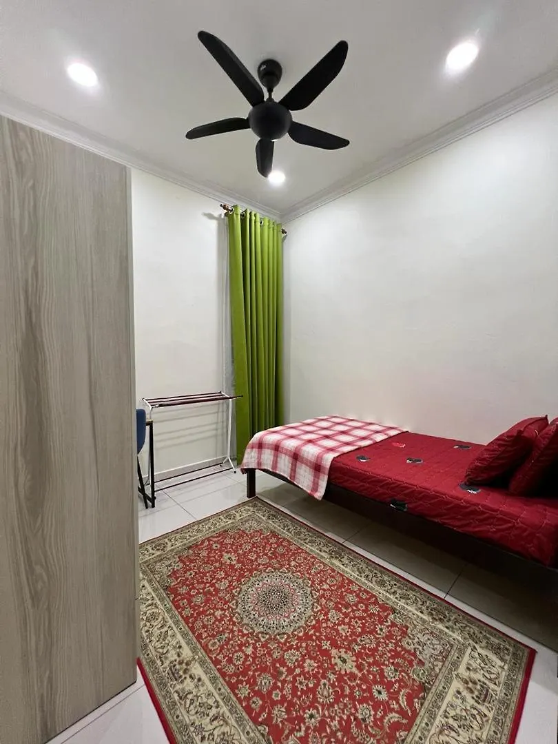 Holiday home De Raisha Homestay Butterworth